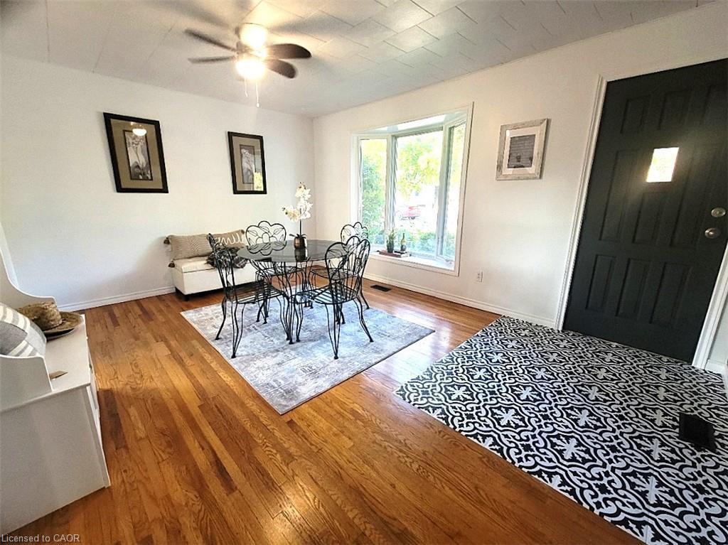 146 Whitley Street, Cambridge, ON - Indoor