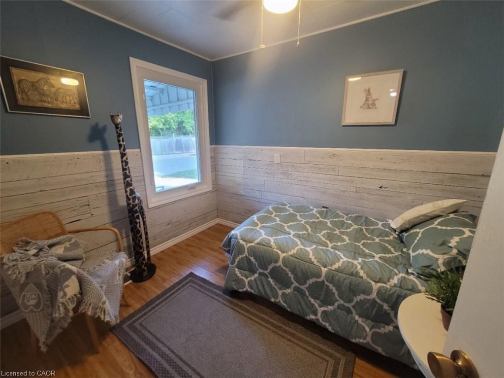 146 Whitley Street, Cambridge, ON - Indoor Photo Showing Bedroom