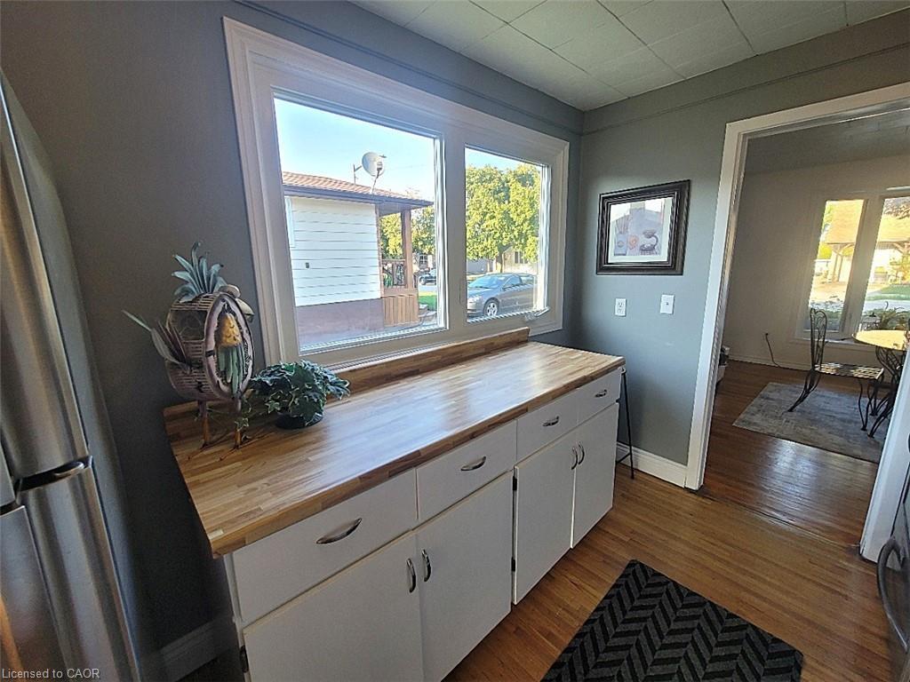 146 Whitley Street, Cambridge, ON - Indoor