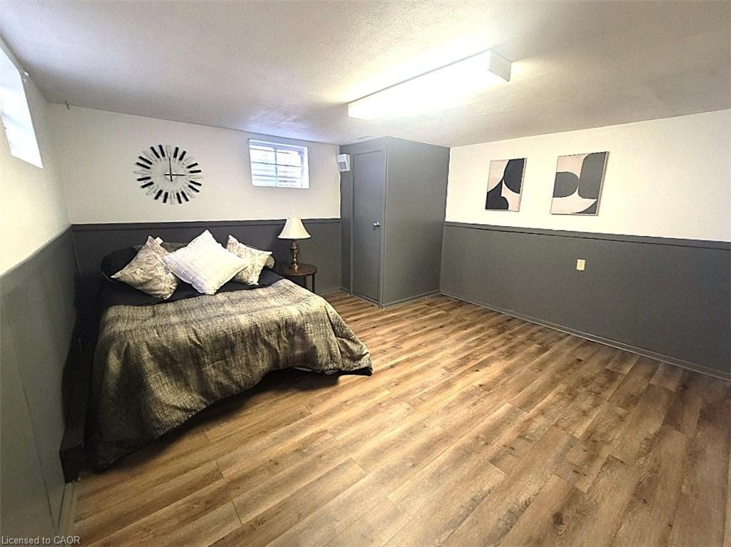 146 Whitley Street, Cambridge, ON - Indoor Photo Showing Bedroom