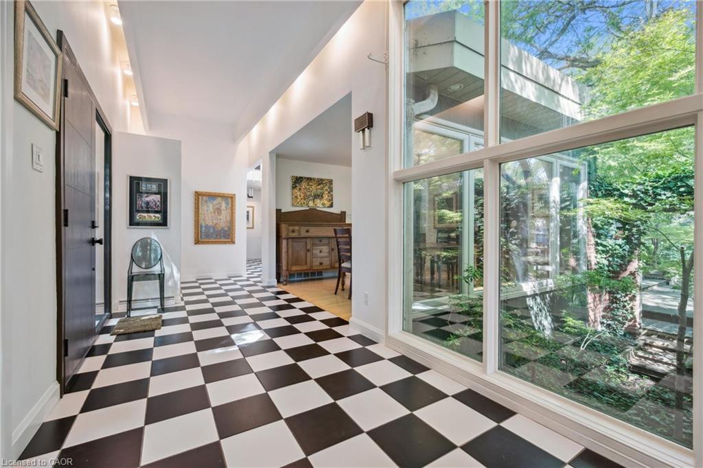 348 Browning Place, Waterloo, ON - Indoor Photo Showing Other Room