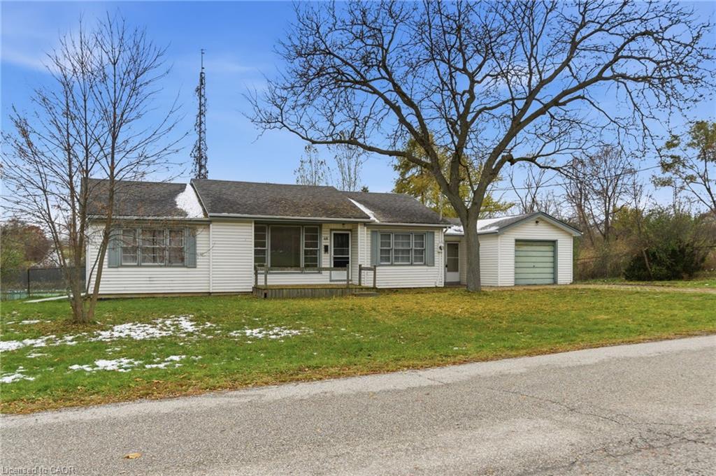 68 Atkinson Boulevard, Dundas, ON - Outdoor