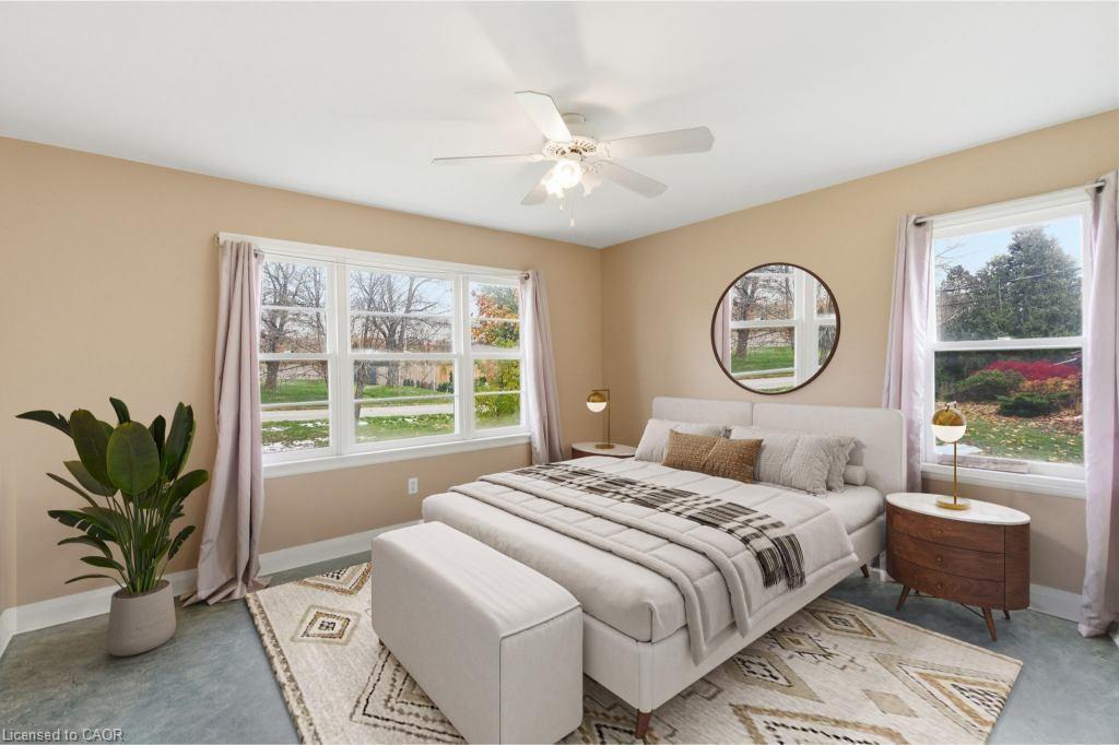 68 Atkinson Boulevard, Dundas, ON - Indoor Photo Showing Bedroom