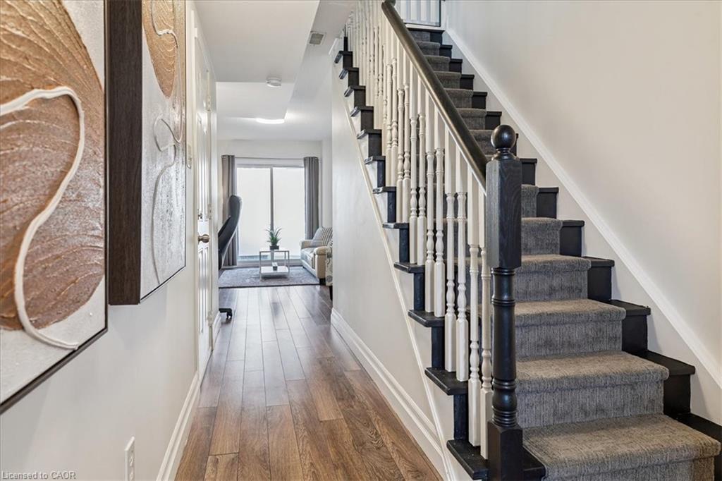 69-470 Beach Boulevard, Hamilton, ON - Indoor Photo Showing Other Room