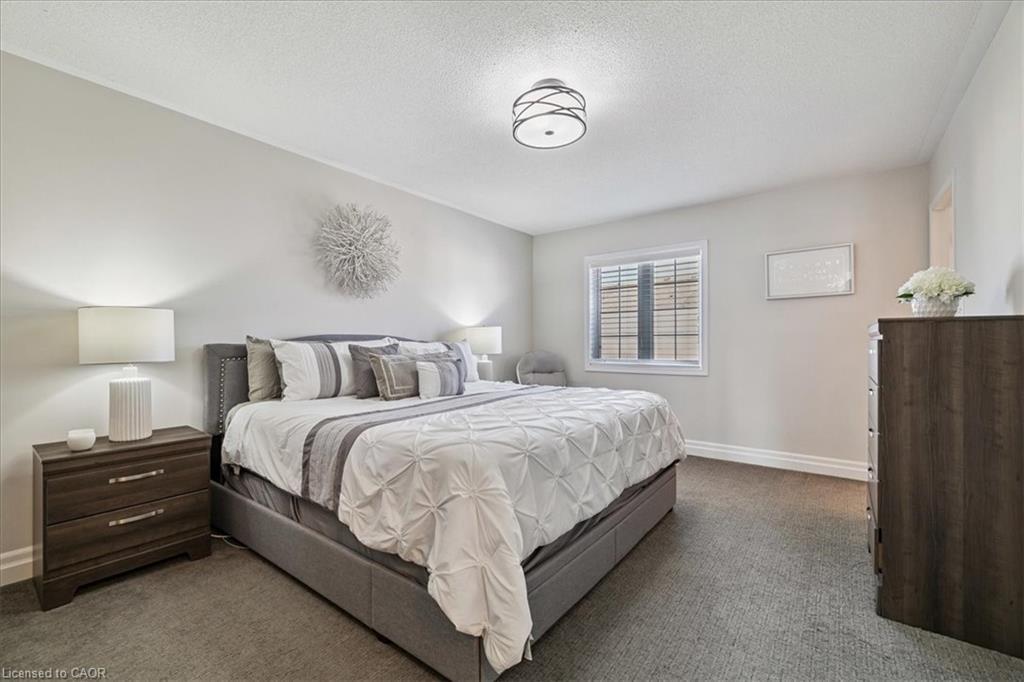69-470 Beach Boulevard, Hamilton, ON - Indoor Photo Showing Bedroom