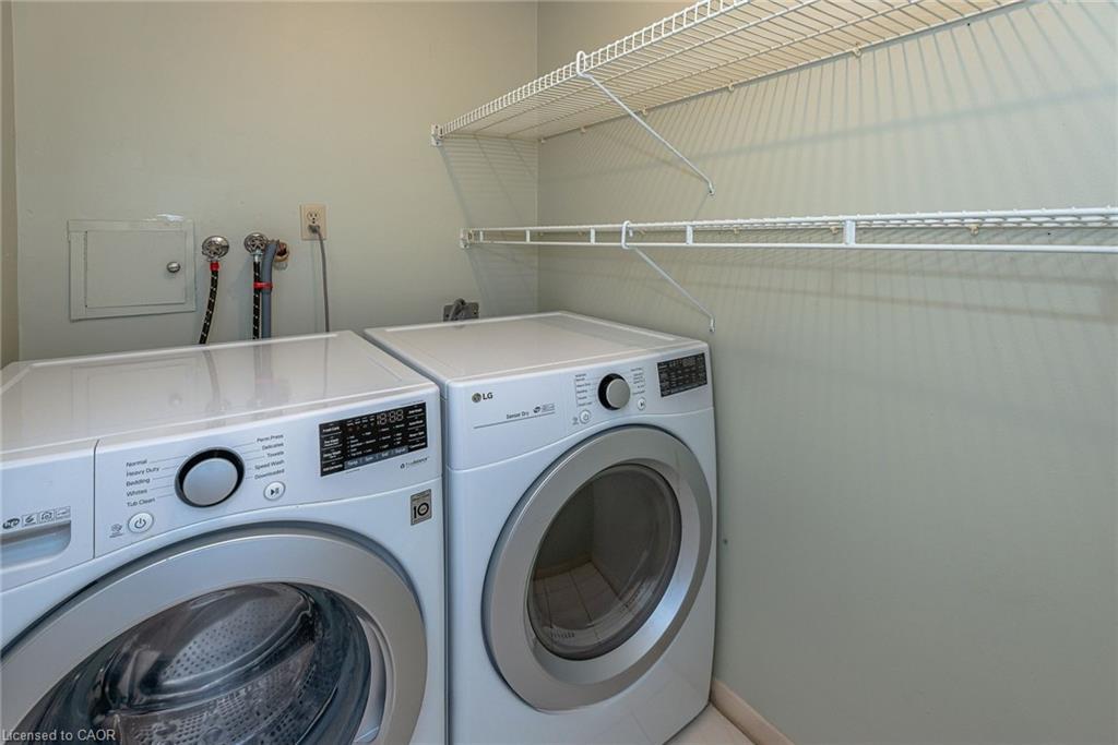 79-6797 Formentera Avenue, Mississauga, ON - Indoor Photo Showing Laundry Room