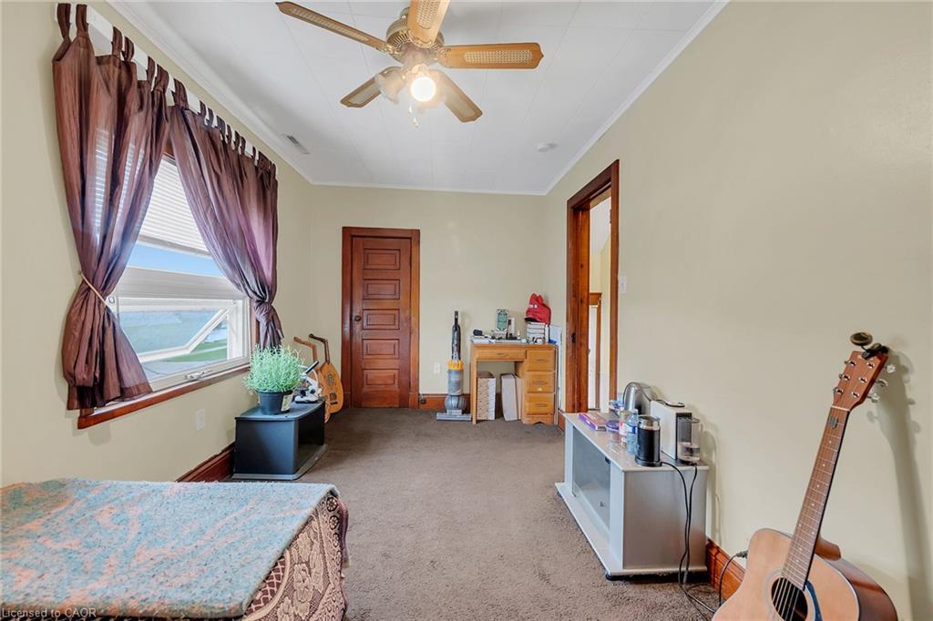 526 Steele Street, Port Colborne, ON - Indoor