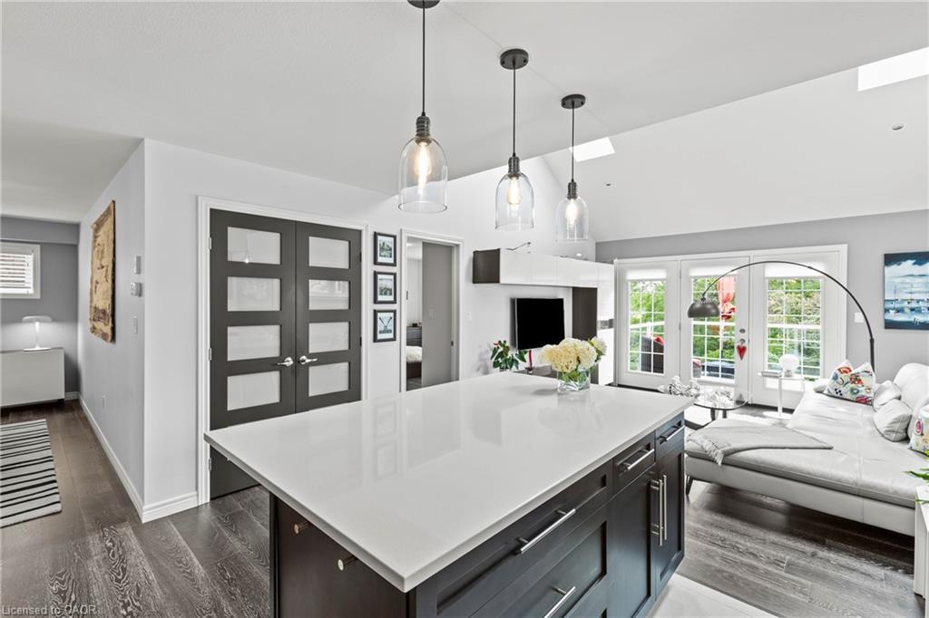 5799 Osprey Avenue, Niagara Falls, ON - Indoor