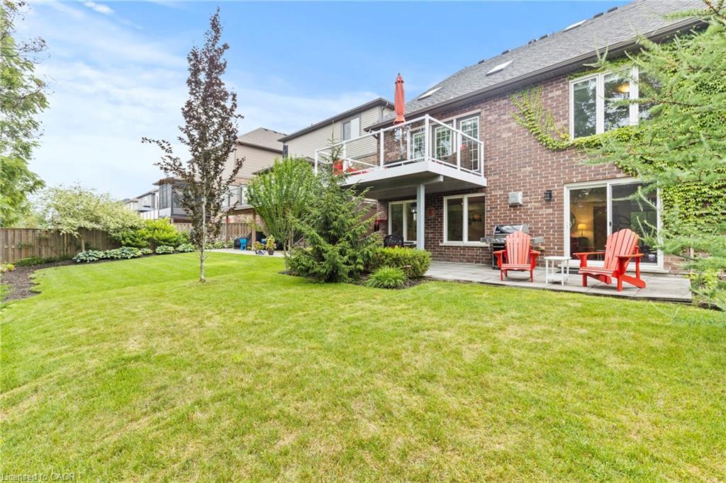 5799 Osprey Avenue, Niagara Falls, ON - Outdoor With Deck Patio Veranda