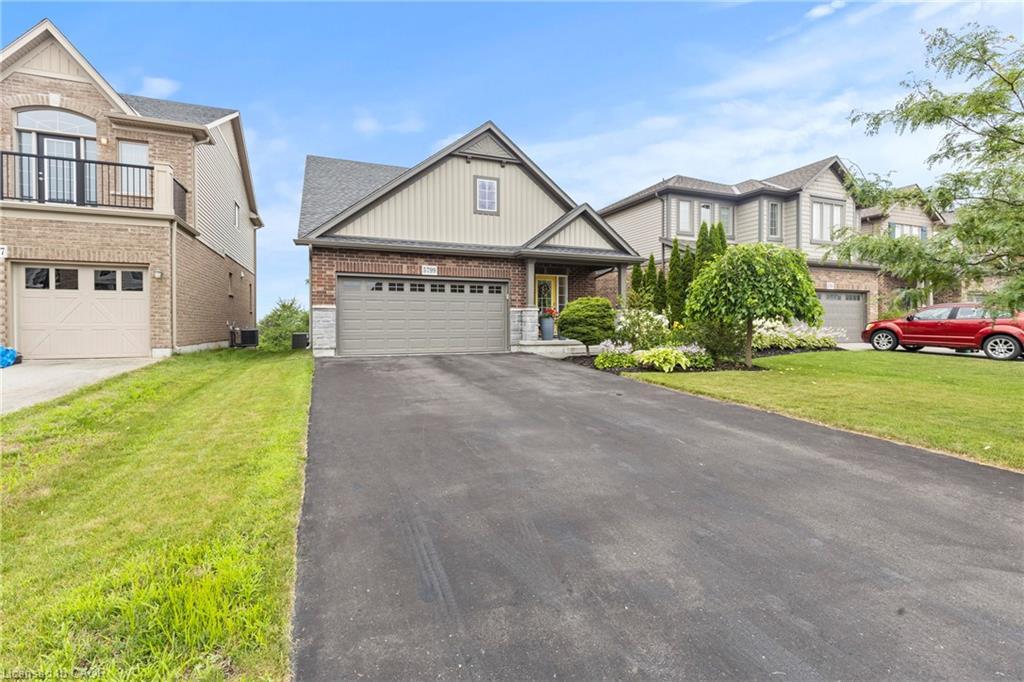 5799 Osprey Avenue, Niagara Falls, ON - Outdoor With Facade