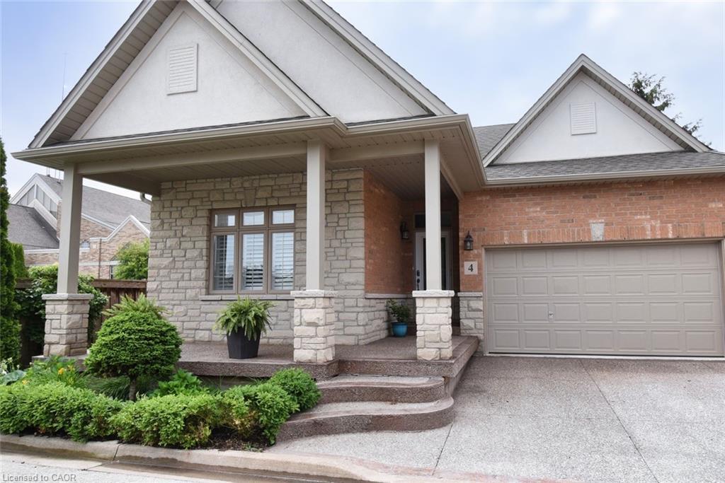 4-288 Main Street E, Grimsby, ON - Outdoor With Facade