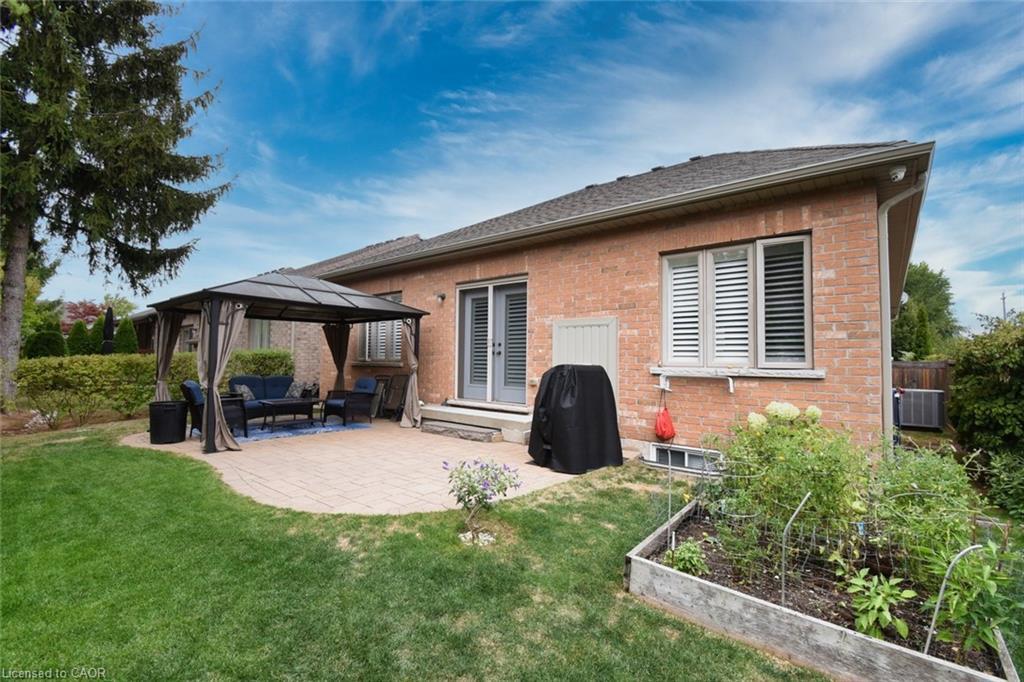 4-288 Main Street E, Grimsby, ON - Outdoor With Deck Patio Veranda