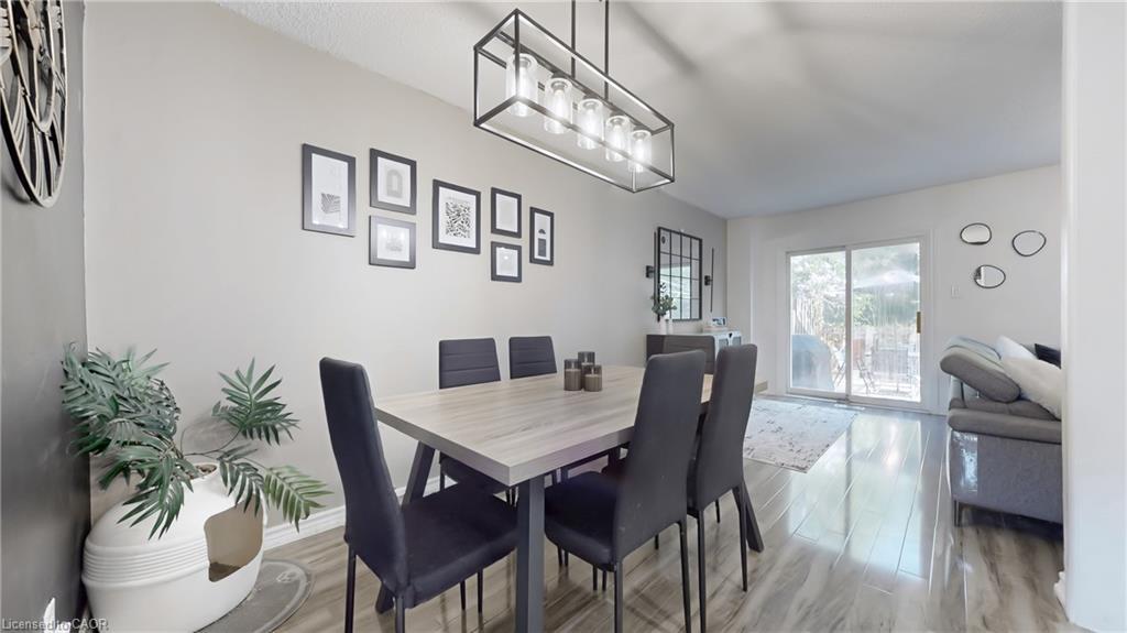 32-52 Adelaide Street, Barrie, ON - Indoor Photo Showing Dining Room