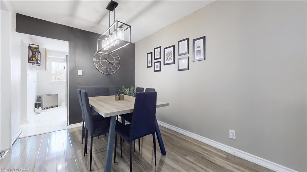 32-52 Adelaide Street, Barrie, ON - Indoor Photo Showing Dining Room