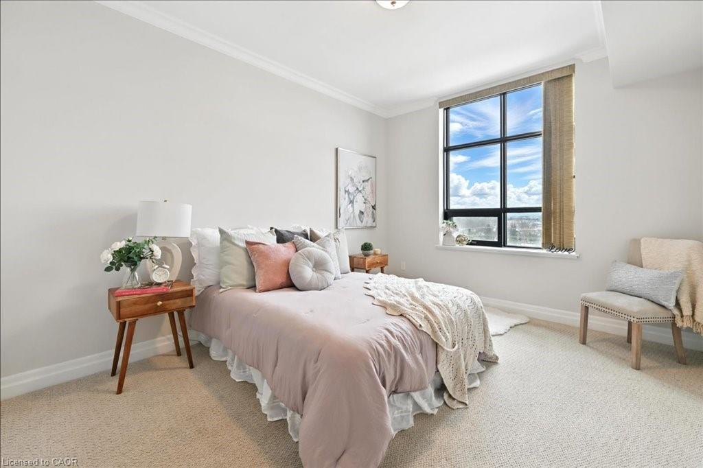 607-3290 New Street, Burlington, ON - Indoor Photo Showing Bedroom