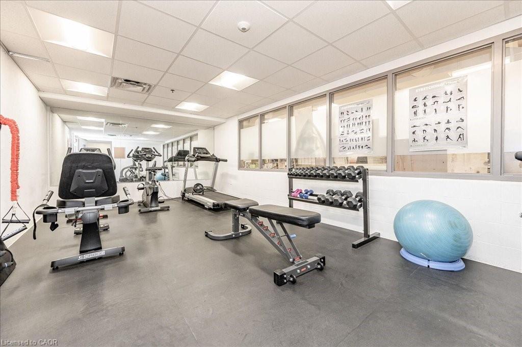 607-3290 New Street, Burlington, ON - Indoor Photo Showing Gym Room
