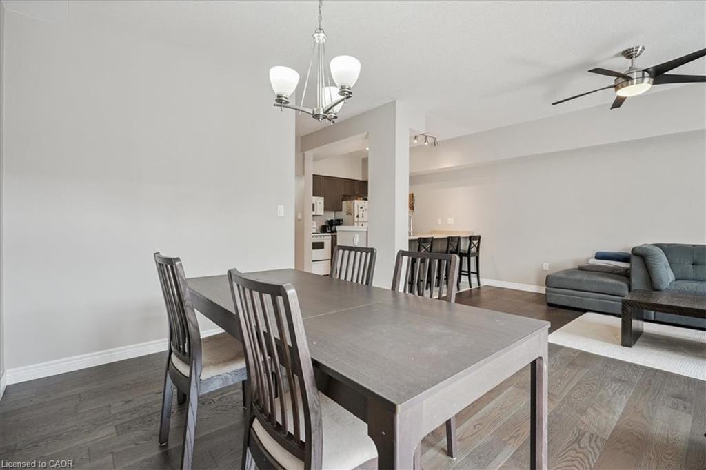 69-6 Chestnut Drive, Grimsby, ON - Indoor Photo Showing Dining Room