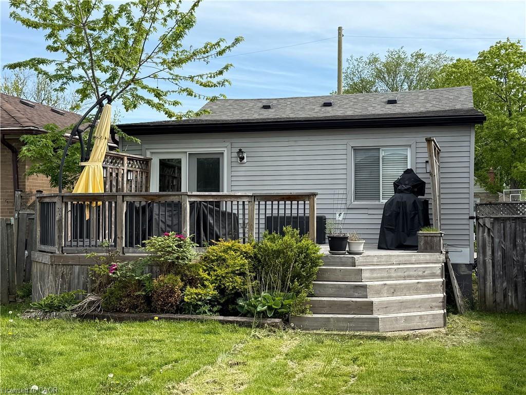 1034 Meredith Avenue, Mississauga, ON - Outdoor With Deck Patio Veranda