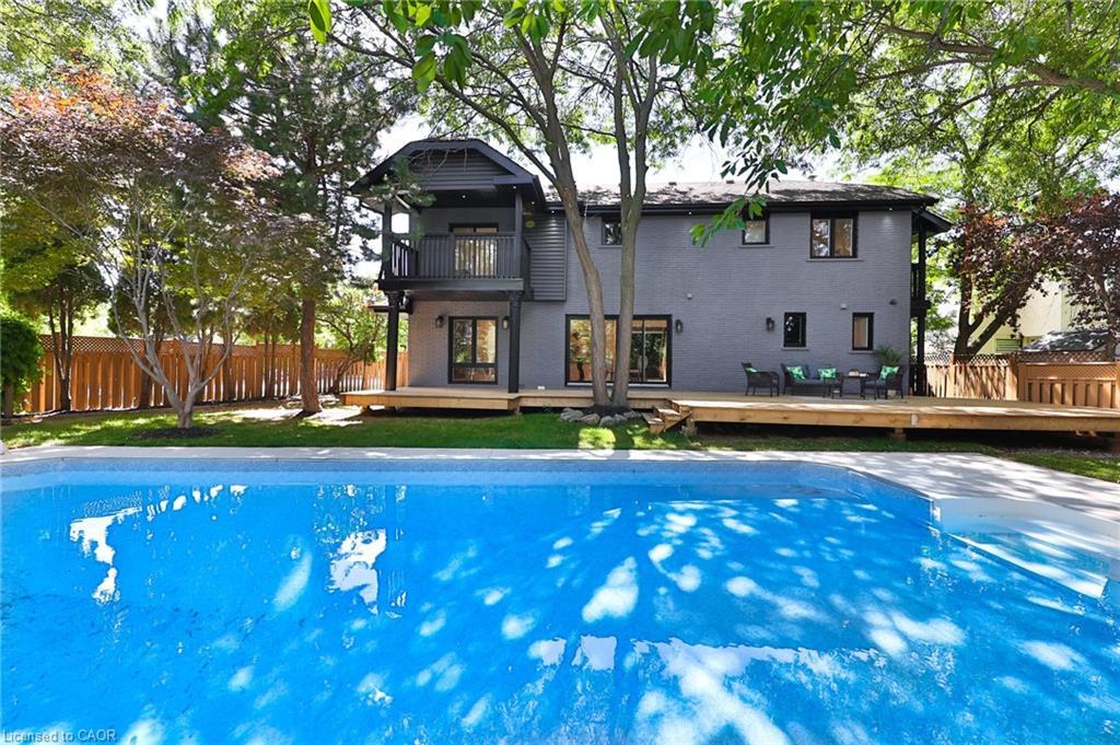 2309 Dunedin Road, Oakville, ON - Outdoor With In Ground Pool With Backyard