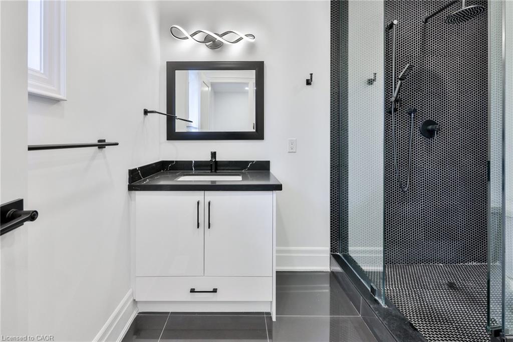 2309 Dunedin Road, Oakville, ON -