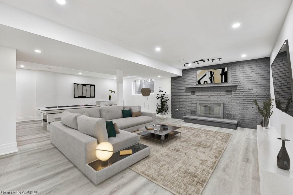 2309 Dunedin Road, Oakville, ON - Indoor With Fireplace