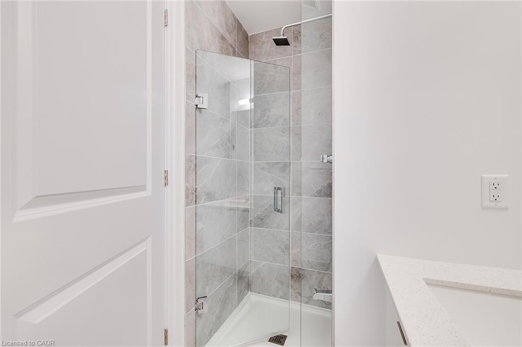 2508-30 Elm Drive W, Mississauga, ON - Indoor Photo Showing Bathroom
