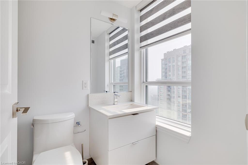2508-30 Elm Drive W, Mississauga, ON - Indoor Photo Showing Bathroom