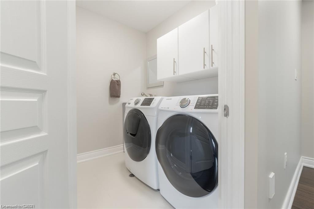 89 Keystone Crescent, Stoney Creek, ON - Indoor Photo Showing Laundry Room
