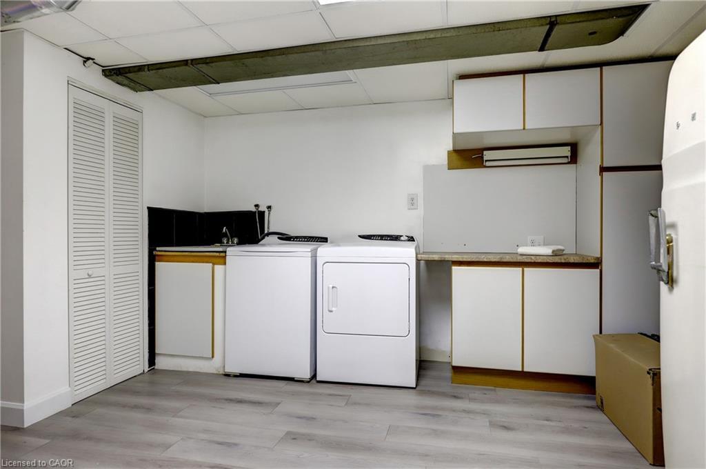 56 Cynthia Road, Toronto, ON - Indoor Photo Showing Laundry Room