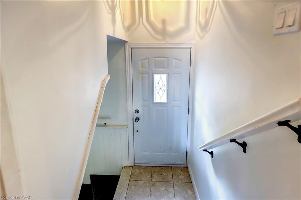 56 Cynthia Road, Toronto, ON - Indoor Photo Showing Other Room