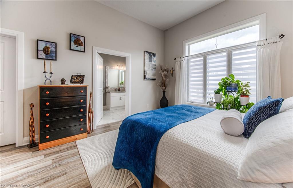 582 Mayapple Street, Waterloo, ON - Indoor Photo Showing Bedroom