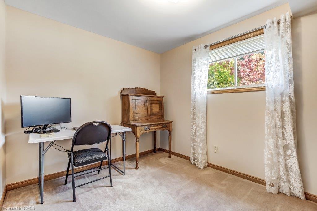 2 Falls Crescent, Simcoe, ON - Indoor Photo Showing Other Room