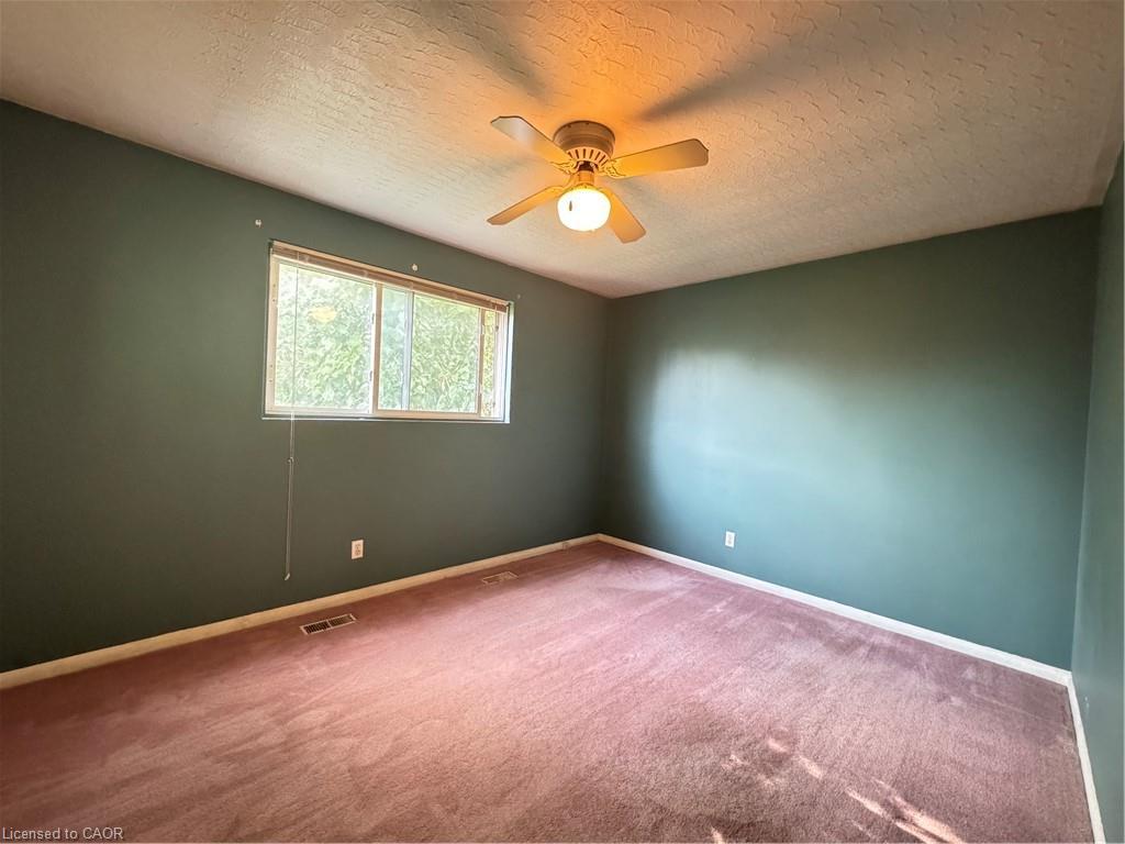 176 Laurier Avenue, Hamilton, ON - Indoor Photo Showing Other Room