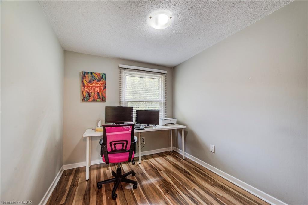 16-165 Green Valley Drive, Kitchener, ON - Indoor Photo Showing Office