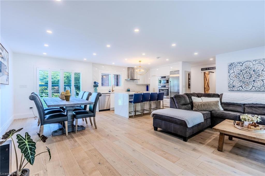 23 West Hampton Road, St. Catharines, ON - Indoor