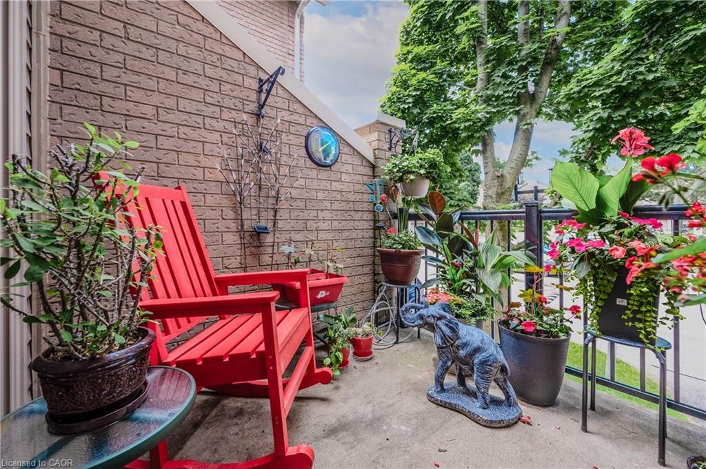 21-38 Elora Drive, Hamilton, ON - Outdoor