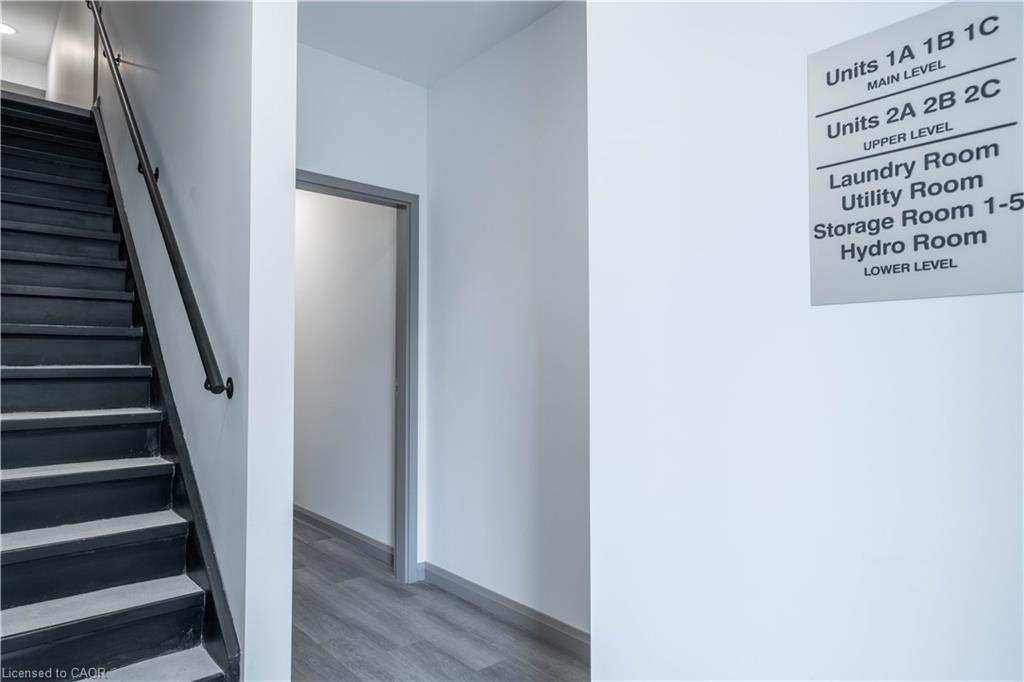 1C-36 Grant Avenue, Hamilton, ON - Indoor Photo Showing Other Room