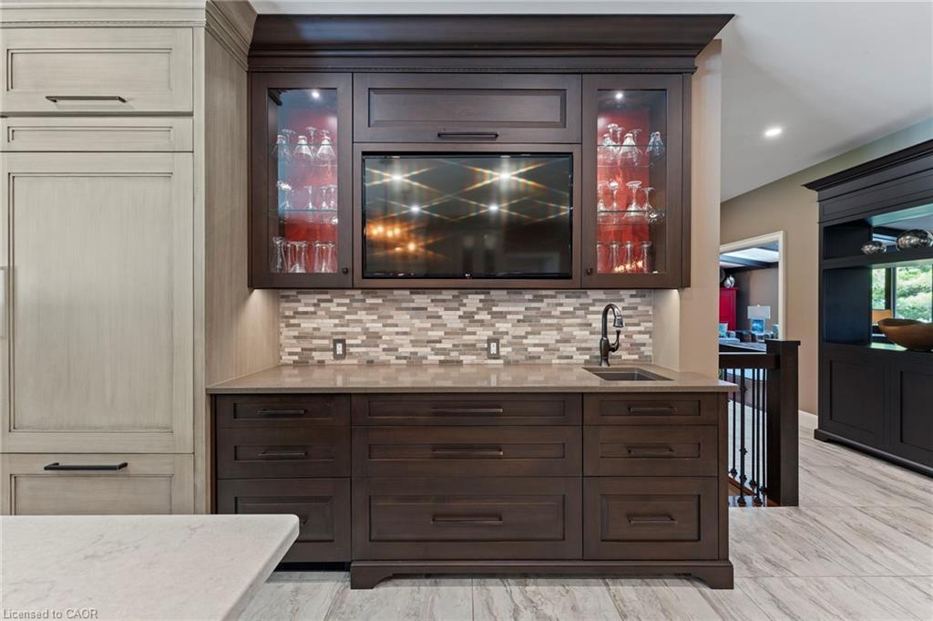 25 Sunset Drive, Simcoe, ON - Indoor