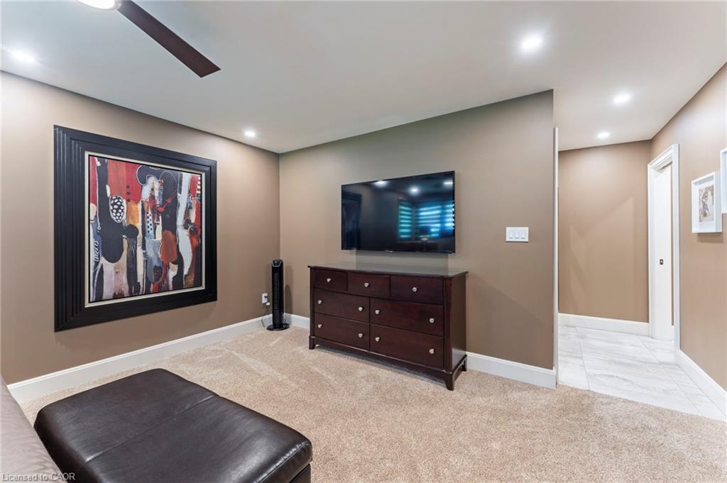 25 Sunset Drive, Simcoe, ON - Indoor Photo Showing Other Room