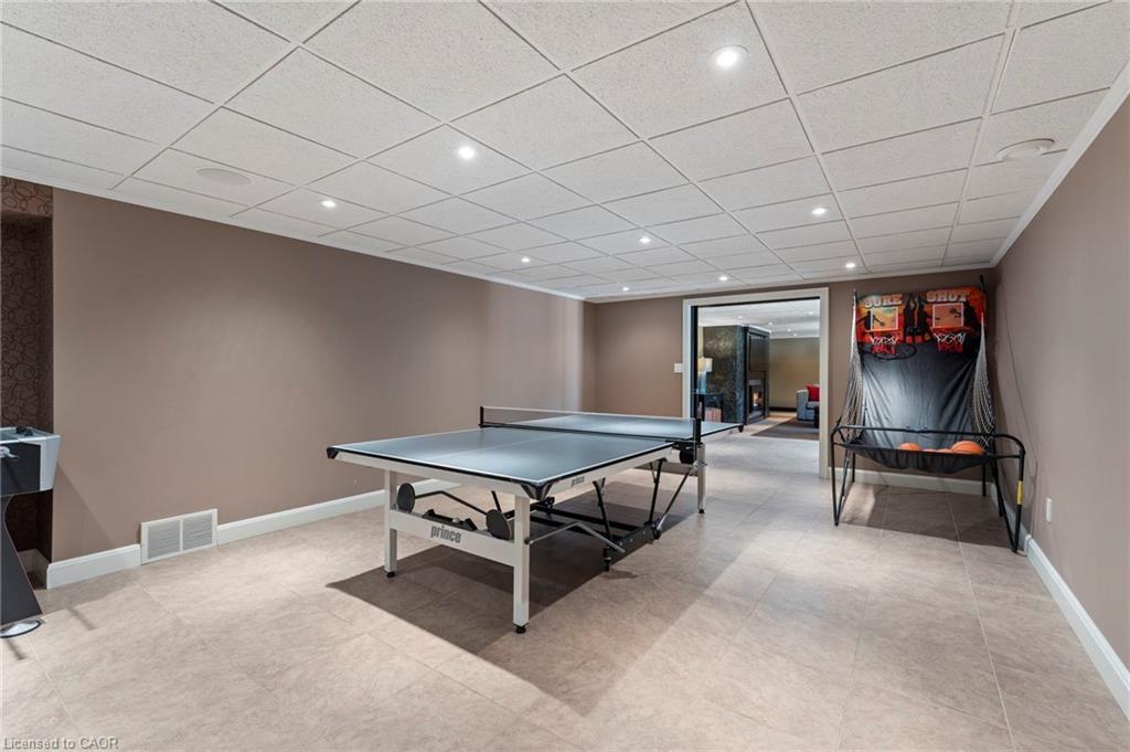 25 Sunset Drive, Simcoe, ON - Indoor Photo Showing Other Room