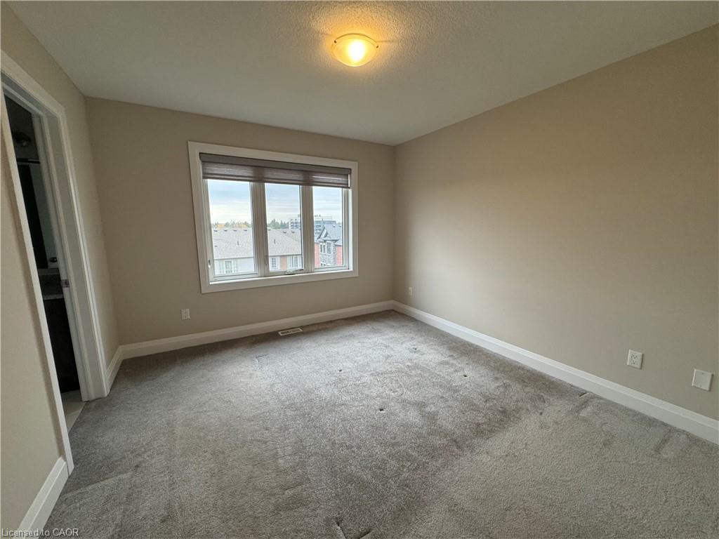 Upper Level-14 Sportsman Hill Street, Kitchener, ON - Indoor Photo Showing Other Room