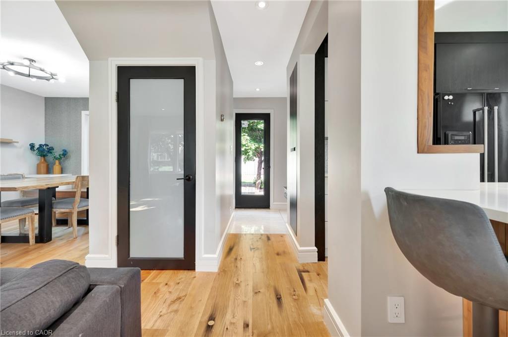 254 Pinewood Place, Waterloo, ON - Indoor Photo Showing Other Room