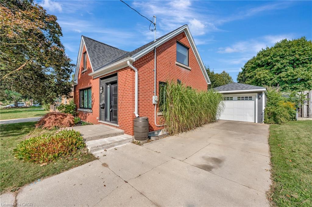 254 Pinewood Place, Waterloo, ON - Outdoor