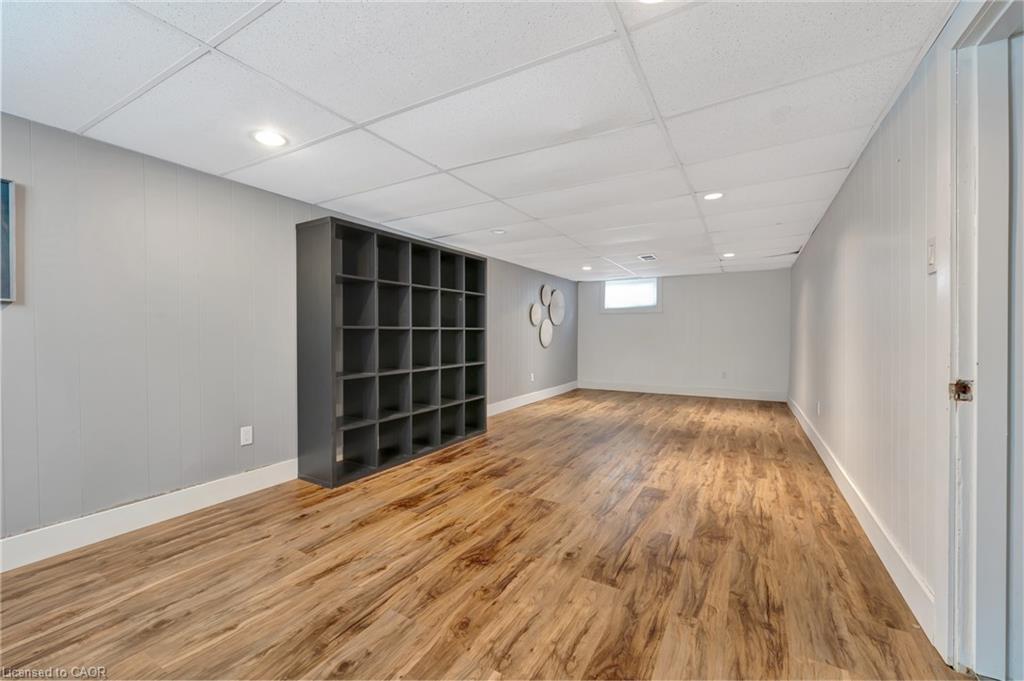 254 Pinewood Place, Waterloo, ON - Indoor Photo Showing Other Room