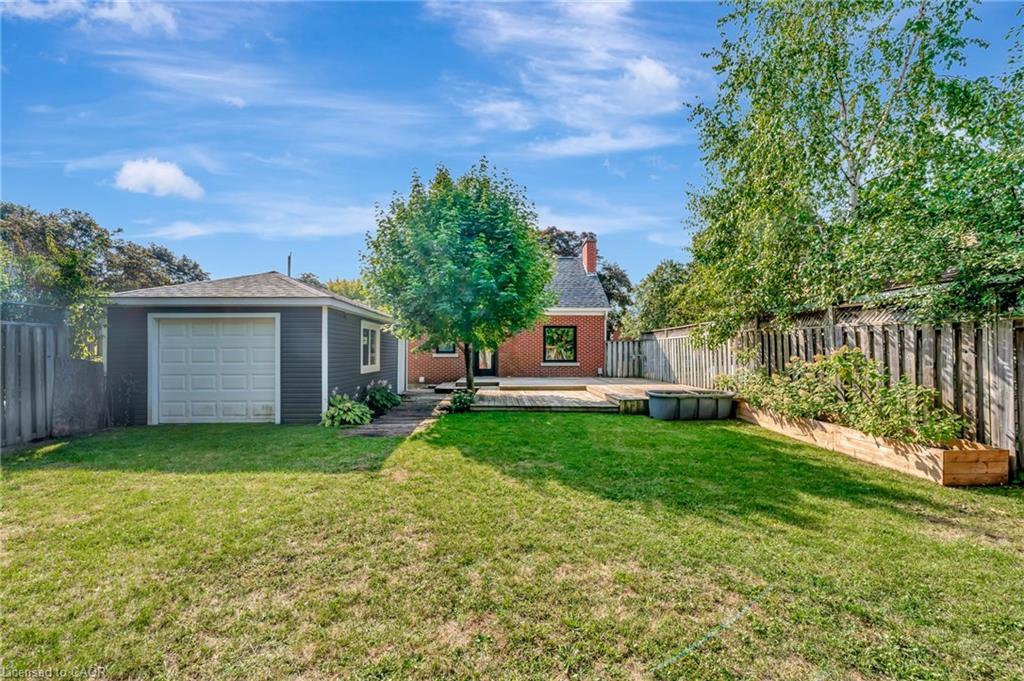 254 Pinewood Place, Waterloo, ON - Outdoor