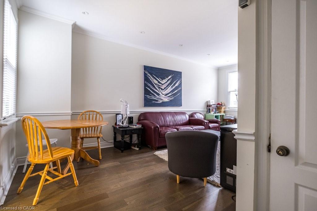 109 Royal Avenue, Hamilton, ON - Indoor