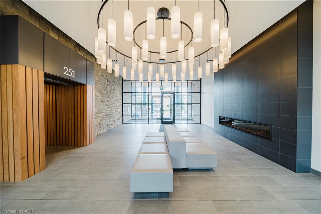 505-251 Northfield Drive E, Waterloo, ON - Indoor Photo Showing Other Room