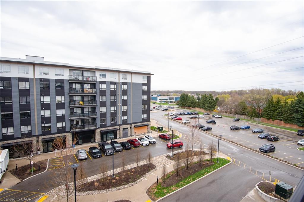 505-251 Northfield Drive E, Waterloo, ON - Outdoor With View