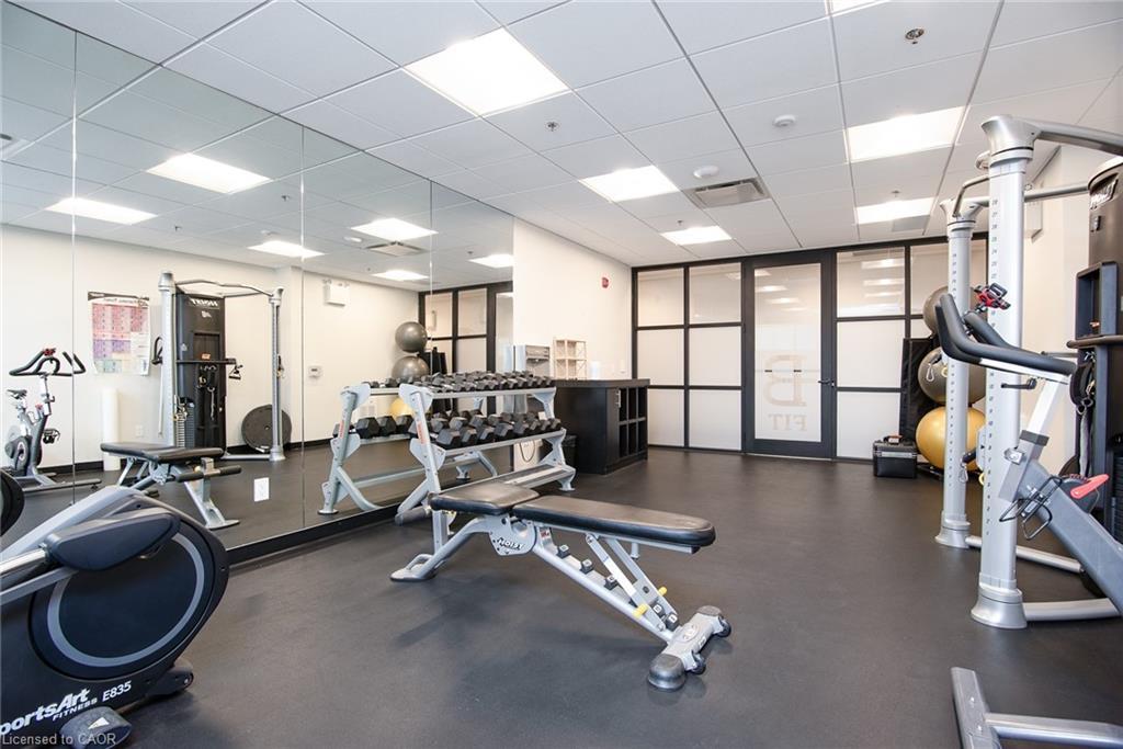 505-251 Northfield Drive E, Waterloo, ON - Indoor Photo Showing Gym Room