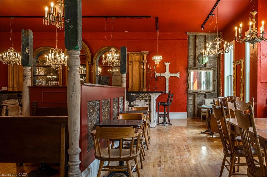 3 Main Street, Hamilton, ON